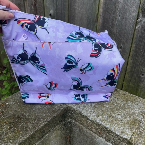 NWTO Vera Bradley lavendar butterfly print crossbody - Picture 1 of 7